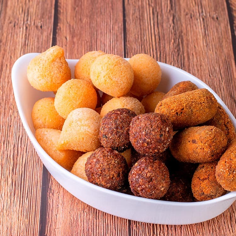Salgadinhos fritos (10 uni.)