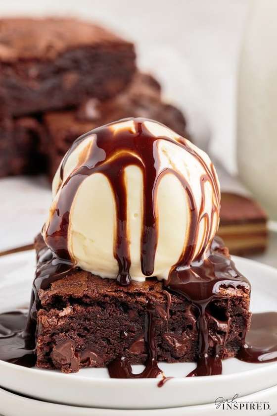 Brownie Nutella c/ gelado chocolate